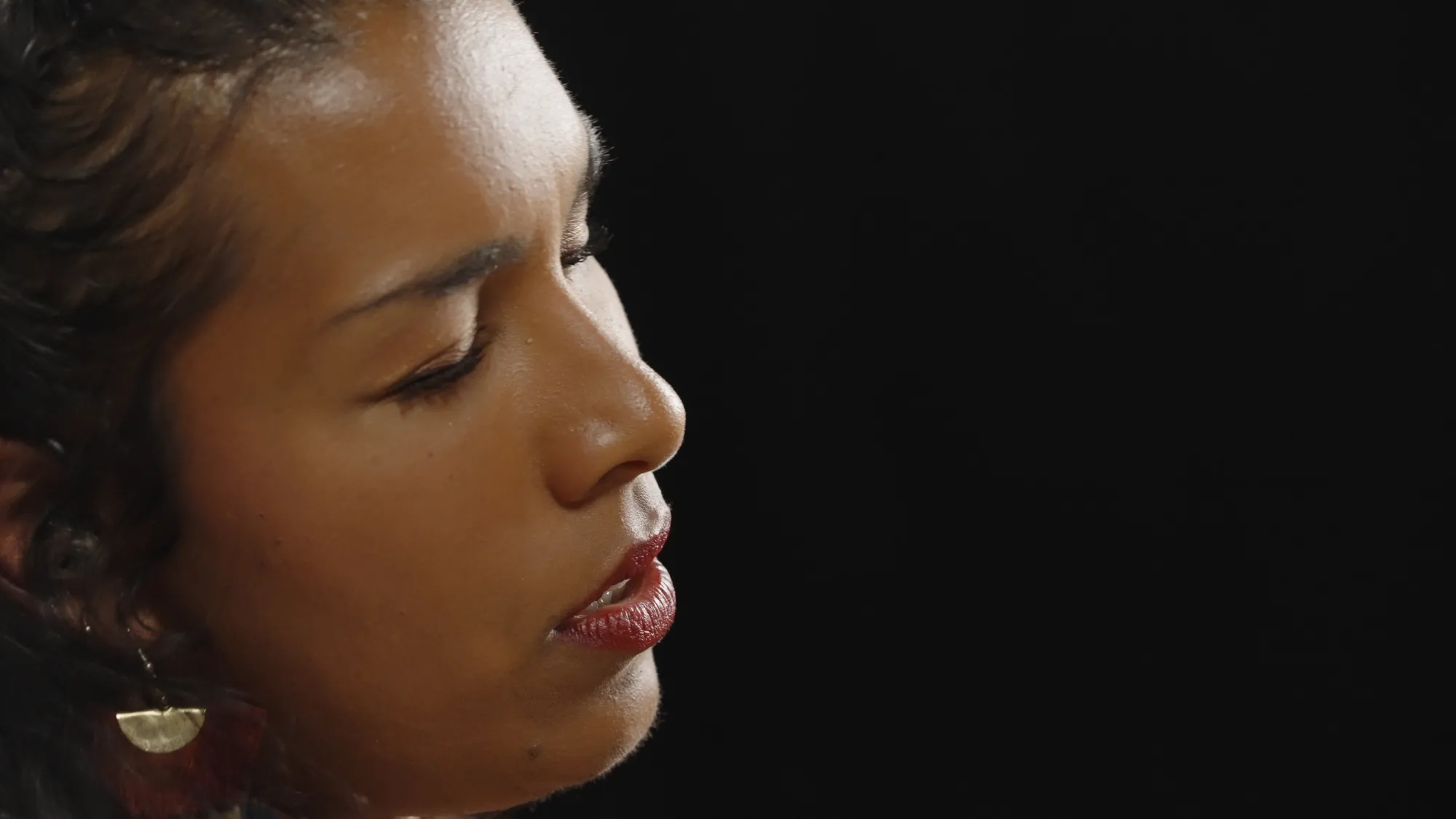 Tunne turvassa - harjoituksia kehomieliyhteyden vahvistamiseksi